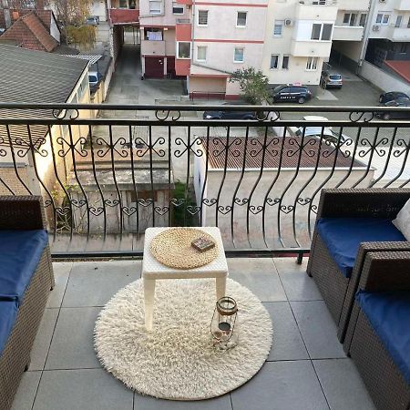 Apartman Anja Novi Sad Exterior foto